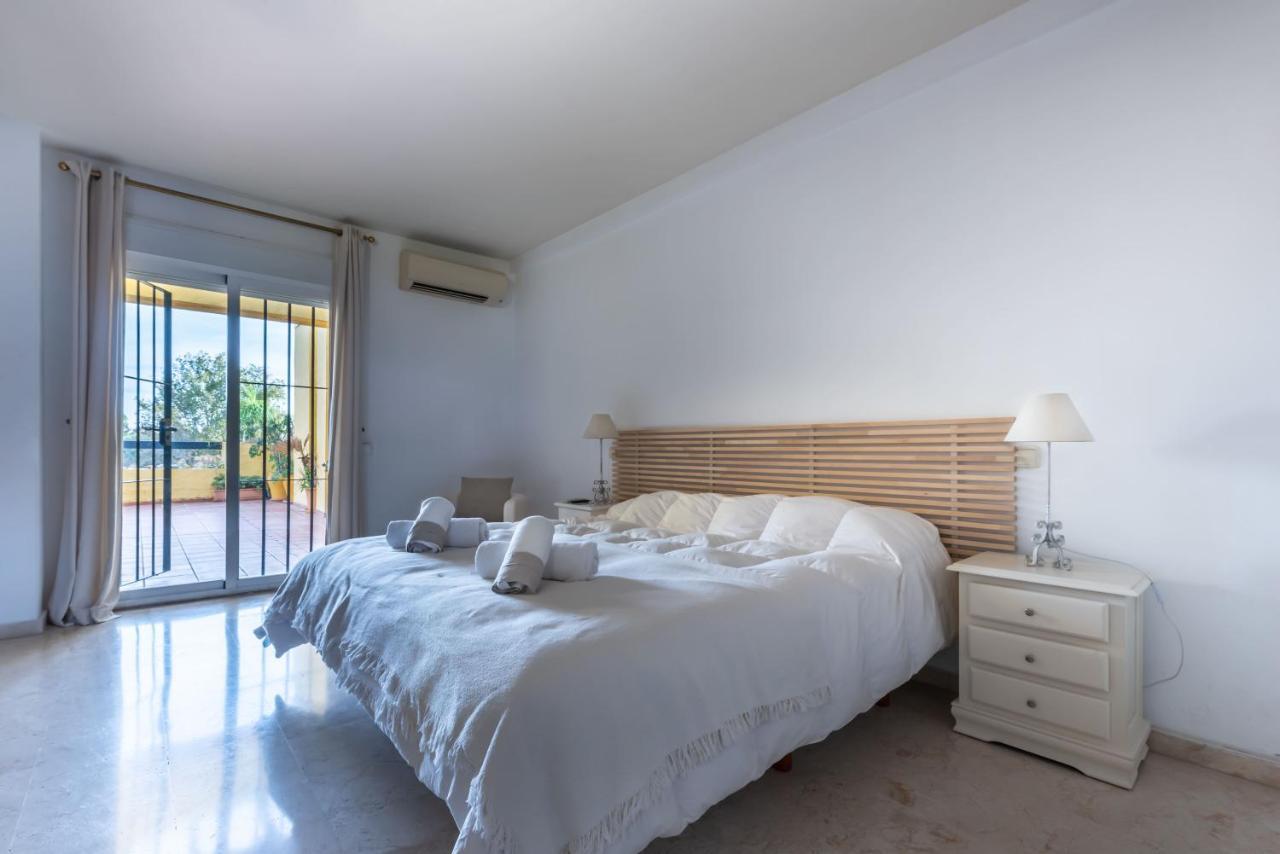 Apartamento Duplex Los Cartujanos I Марбеля Екстериор снимка